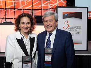 A photo of Virginia Kaklamani, MD, and Carlos Arteaga, MD, FAACR, at SABCS 2022.