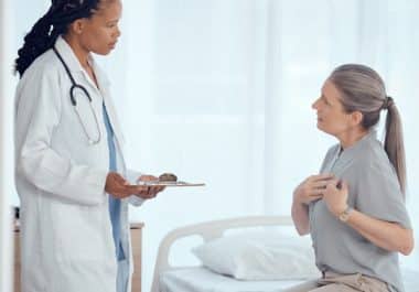 How should I describe my cancer pain to my doctor?