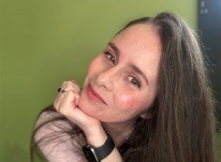 Fighting Through Advanced Lung Cancer 